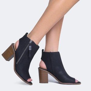 NIB Sam Edelman- Kammi, Black Ankle Boots